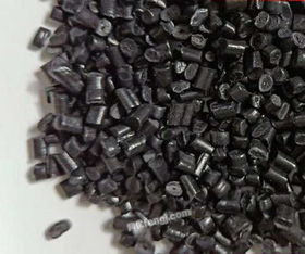 廢塑料綠色回收 鐘格管業(yè)廠長期采購低壓管顆粒，助力循環(huán)經(jīng)濟