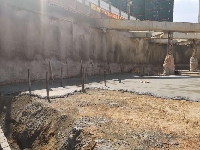 湯坑第一工業區城市更新配套學校基坑支護與土石方工程詳解